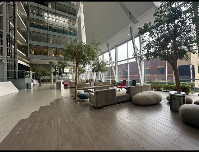 597M² OFFICE TO LET IN SANDTON CENTRAL